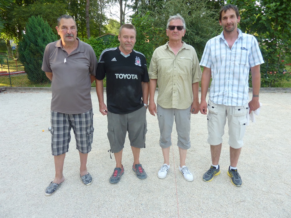 Read more about the article Boule-Spieler gewinnen Turnier in Welzheim