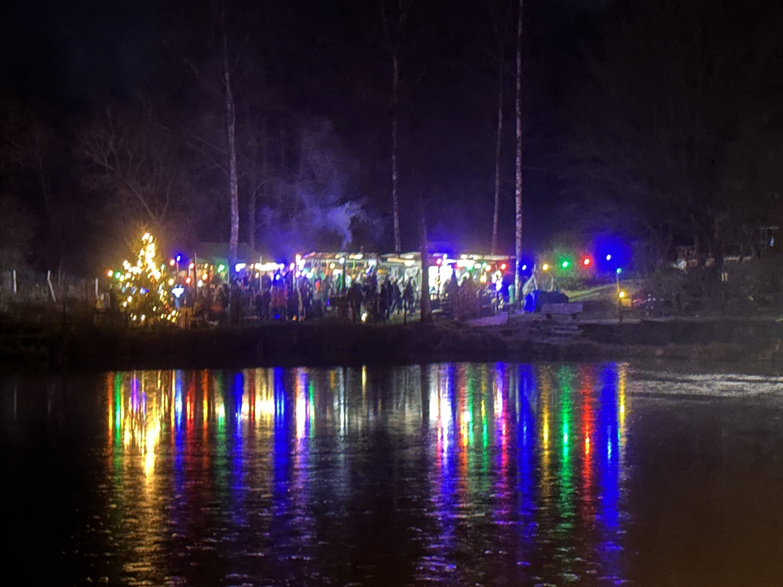 You are currently viewing Tolles Ambiente bei der 2. Gnadentaler See-Weihnacht